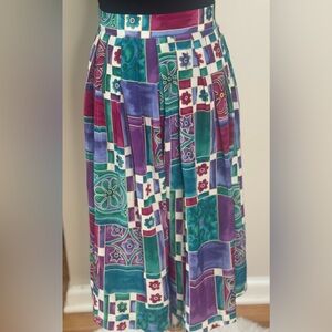 Colorful Geometric Patterned Shorts